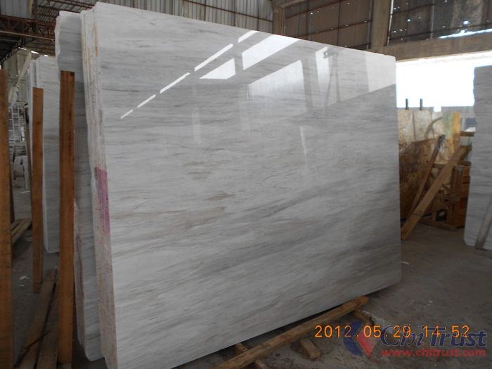 Pallisandro White Slabs